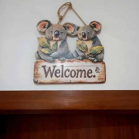 Glimpses Of Australia * Porto